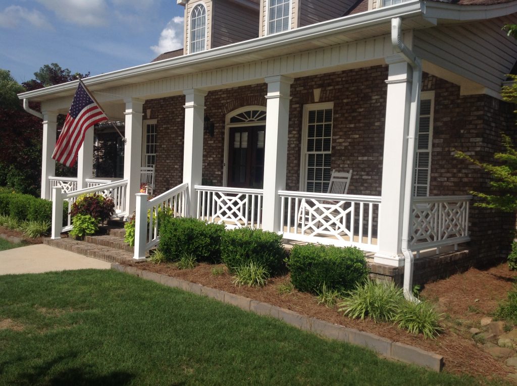 Choosing the right railing style for your Nashville home