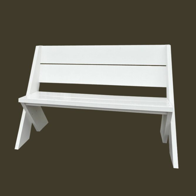 The Modern Outdoor Bench